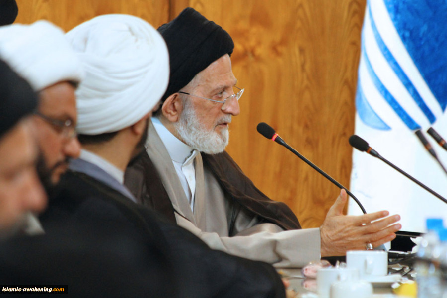 دیدار اندیشمندان عراقی با دکتر ولایتی دبیرکل مجمع جهانی بیداری اسلامی 6