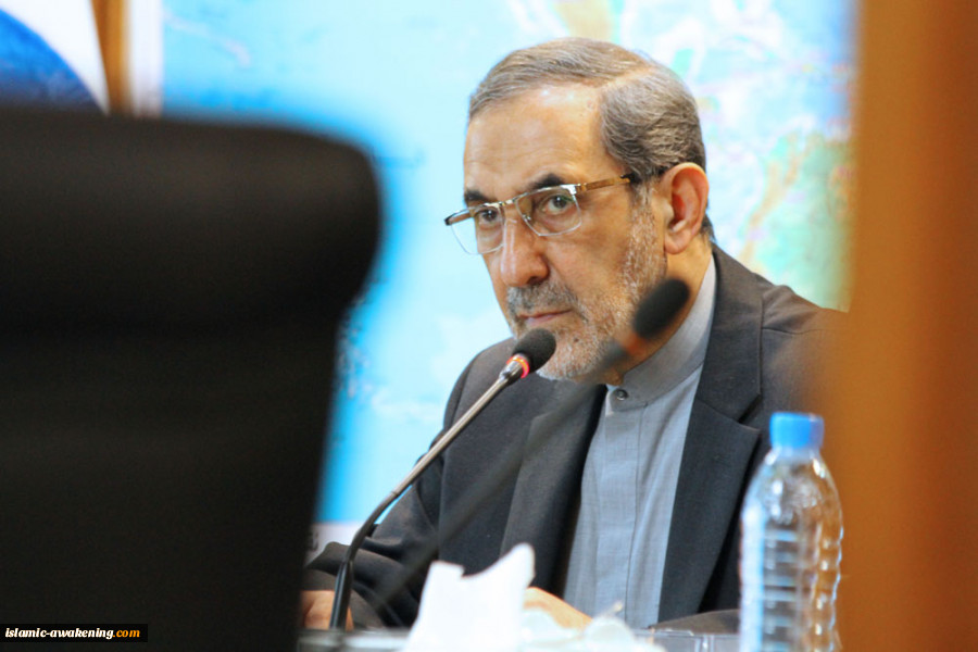 دیدار اندیشمندان عراقی با دکتر ولایتی دبیرکل مجمع جهانی بیداری اسلامی 15