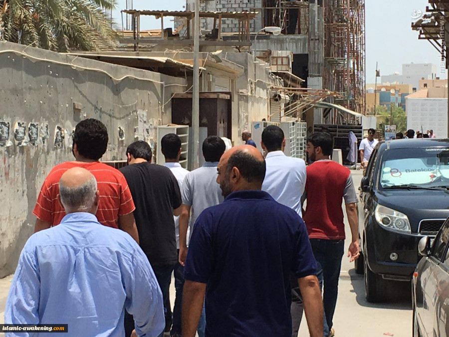 به گزارش  سایت بیداری اسلامی بنقل از العالم ،  این چهارمین هفته است که نظام آل خلیفه از برگزاری نماز جمعه در مسجد امام صادق (ع) جلوگیری می‌کند.