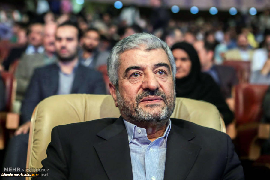 اختتام المهرجان الدولي لأفلام المقاومة الرابع عشر في طهران
 12