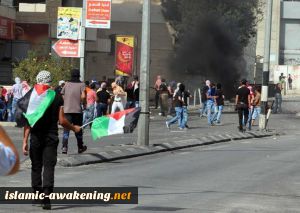 انتفاضه در کرانه باختری ؛ 20زخمی  و یک شهید در قلندیا و نقب