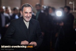 ولایتی: الاعداء سعوا لفرقة المسلمین لنهب الأموال