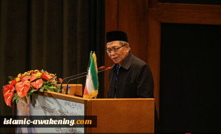 البيان الختامي لمؤتمر الوحدة : القرار الامريكي محاولة لاذلال المسلمين
 14