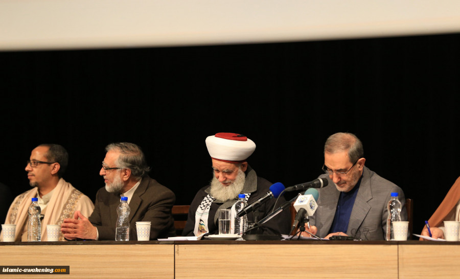 ولایتی: فکرة المقاومة هی التأثیر الاستراتیجی للثورة الإسلامیة  2