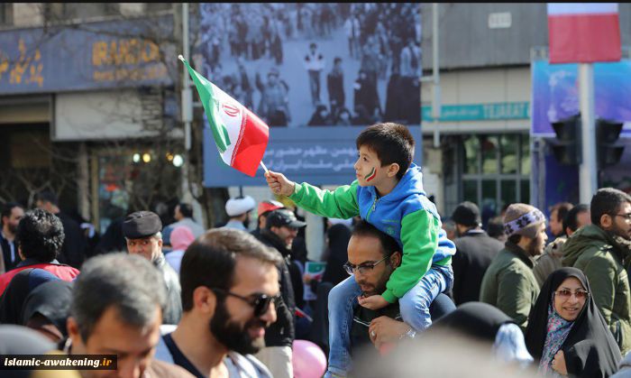 Iranians mark anniversary of Islamic Revolution with nationwide rallies