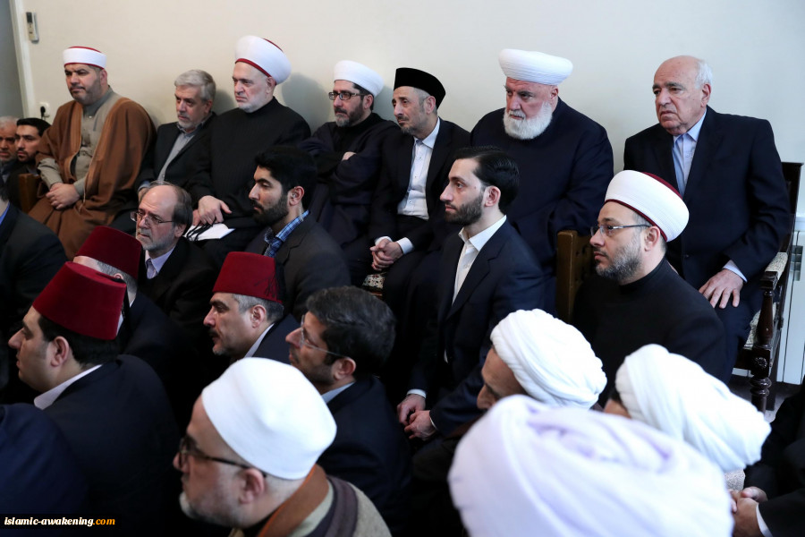 نأمل أن نشهد ذلک الیوم الذی ستصلّون فی القدس ولن یکون ذلک الیوم بعیداً  8