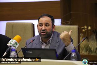 دکتر اکبری در چهل و ششمین نشست «کبوتران مسجد دوردست»:

غربی‌ها می‌خواستند مسلمانان بوسنی از صحنه اروپا حذف شونددشمنی با رژیم صهیونیستی ریشه های انسانی، آرمانی و تاریخی دارد 3