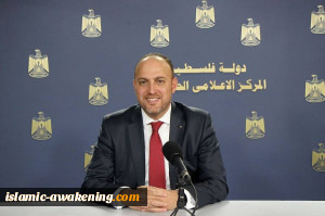 أمریکا ألغت تأشیرات عائلتی وأغلقت الحسابات المصرفیة