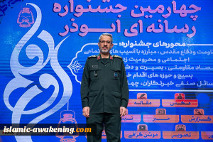 العدو یرید القضاء علی منجزات الثورة الإسلامیة