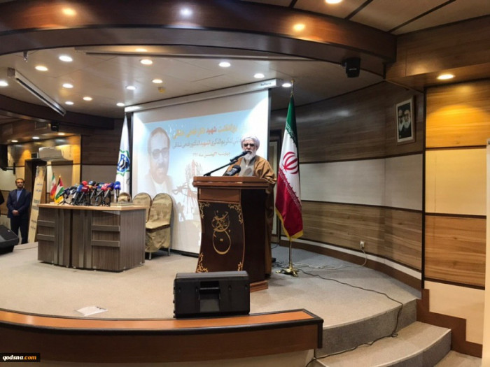 لابد من التصدی لجمیع محاولات التطبیع مع الکیان الصهیونی