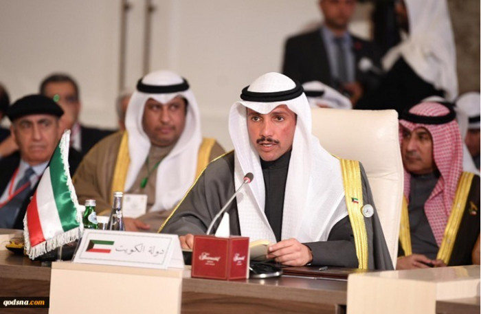 بماذا وصف مرزوق الغانم التطبیع مع إسرائیل؟