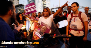 إسرائیل تتهم إیران وقطر ودول أخرى بتغذیة احتجاجات الفلاشا