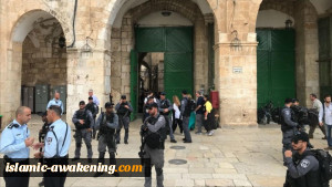 أکثر من 300 یهودی اقتحموا الأقصى خلال الأسبوع الماضی