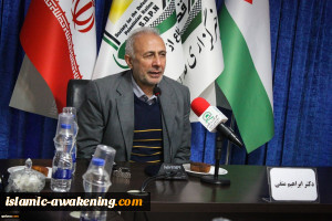 خلاصة ما تشهده المنطقة هو محاولة لتغییر موازین القوی وإضعاف محور المقاومة