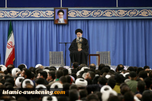 قائد الثورة: یجب انهاء التواجد الامریکی فی المنطقة