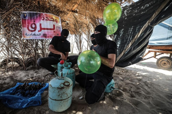 البالونات الحارقة تعود للخدمة من جدید