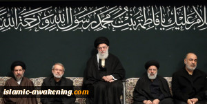 قائد الثورة یحضر مراسم عزاء ذکرى استشهاد السیدة فاطمة الزهراء (س)