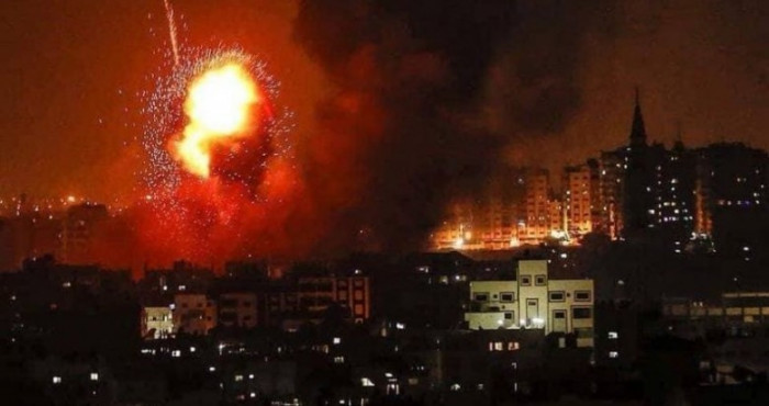 إطلاق صاروخ من طائرة استطلاع إسرائیلیة على موقع جنوب القطاع