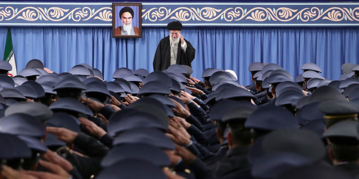 ينبغي ان نكون اقوياء لمنع وقوع الحرب واحباط التهديدات