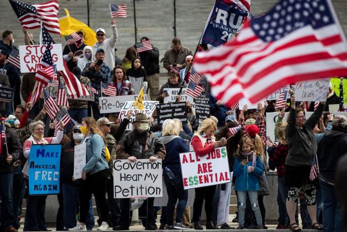 Why Democrats Are Supporting Protesters Now; American Analyst Explains