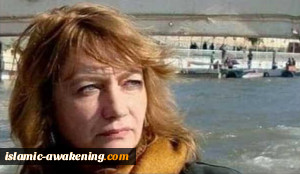 ناشطة المانیة تتعرض للاختطاف وسط بغداد والکامیرا تسجل