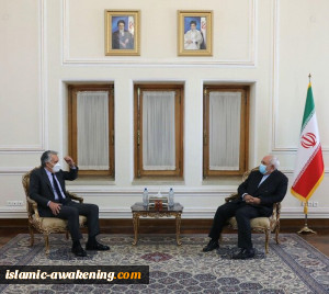 ظریف یتسلّم نسخة من اوراق اعتماد السفیر البرتغالی والإسبانی الجدیدین