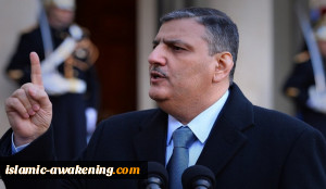 ریاض حجاب واللقاء بمسؤولین أمریکیین على حساب الشعب السوری!