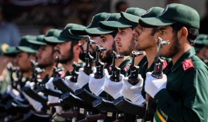 حرس الثورة الإيراني: فلينتظر الجلاد حاكم البحرين الانتقام الشديد