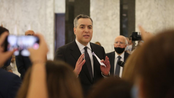 ما هی العقبات أمام مصطفى أدیب لتشکیل الحکومة اللبنانیة الجدیدة؟