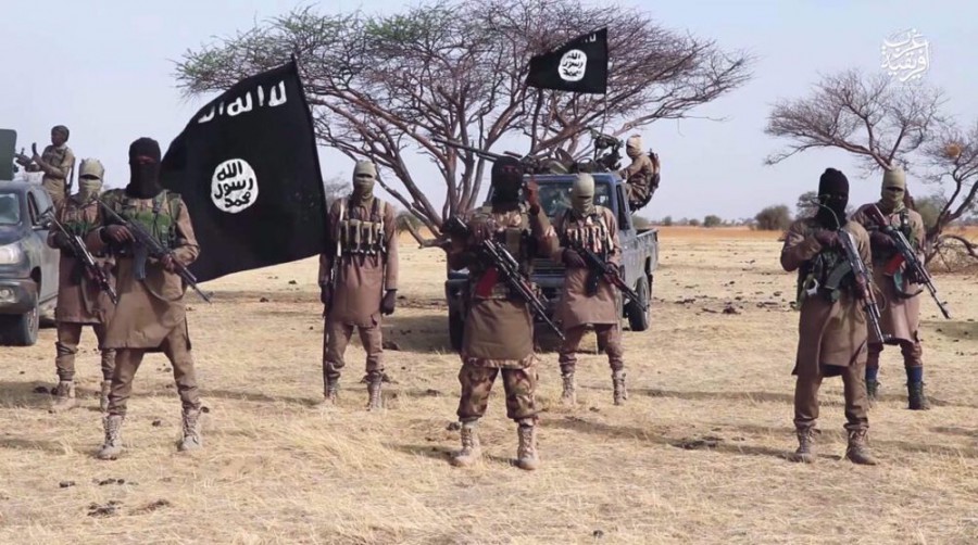 Daesh-linked militants ambush convoy of Nigeria governor, kill 15
 2