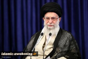 رهبر معظم انقلاب: امارات به دنیای اسلام و کشورهای منطقه خیانت کرد