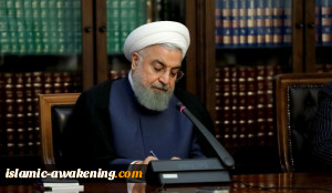 الرئيس الإيراني يهنئ بالعيد الوطني لإسبانيا