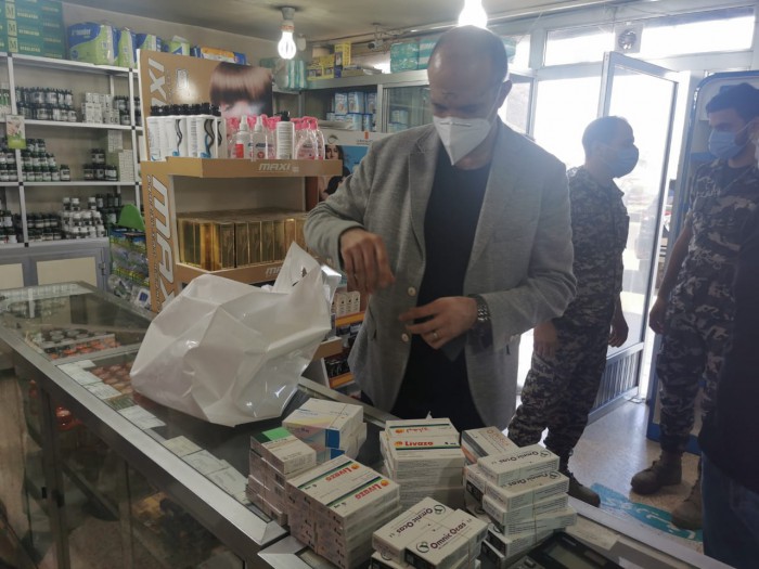 Lebanon’s Health Minister Strikes Pharmaceutical Mafia, Closes Drug Warehouses & Pharmacies with Red Wax