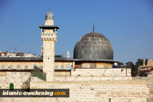 هکذا تم إهانة وطرد الوفد الإماراتی المطبّع من المسجد الأقصى