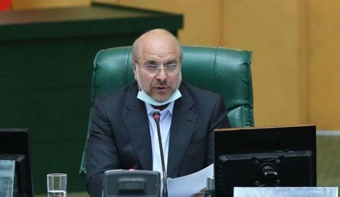 قالیباف: ندین بشدة المواقف الفرنسیة البشعة