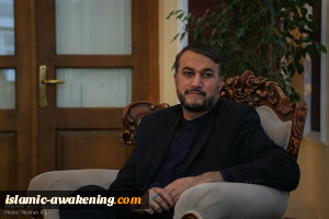 إدارة دفة الحکم فی البیت الأبیض لا تفرق بالنسبة لإیران سواء کان 