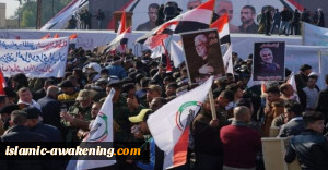 جموع العراقیین الغفیرة فی ساحة التحریر... إنه فصل الخطاب