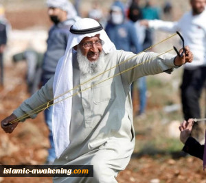 جیش الاحتلال یعتقل المسن الفلسطینی سعید عرمة