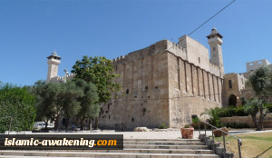 السلطة الفلسطینیة تدین منع الاحتلال أعمال ترمیم بالمسجد الإبراهیمی