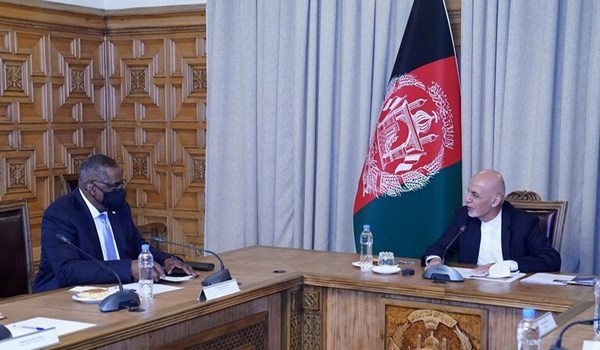 وزیر الدفاع الأمیرکی یلتقی الرئیس الأفغانی فی کابل 2